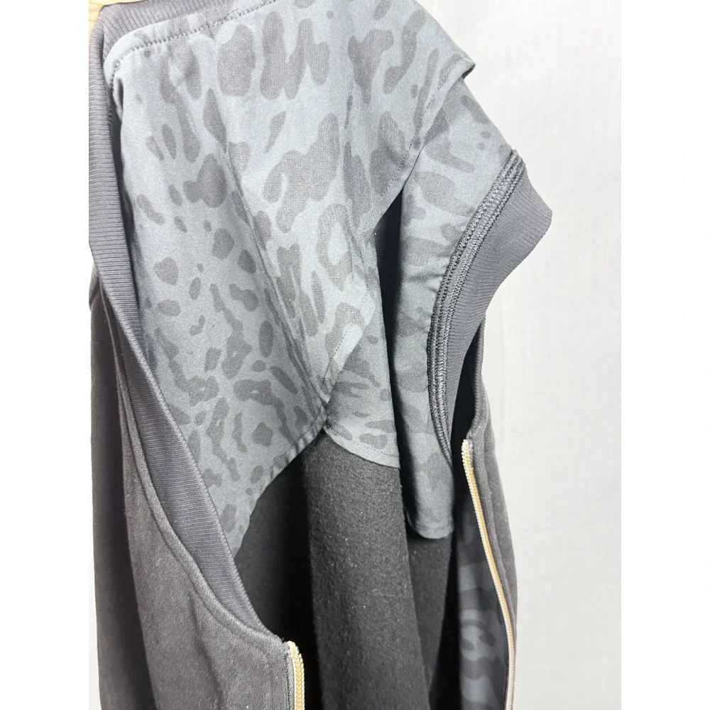Lululemon‎ Departure Vest Black Fleece Full Copper Zip WOMEN SZ 8 Leopard Lined